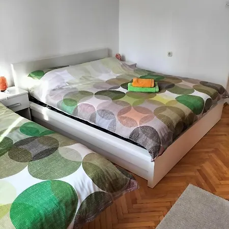 Apartman Lulu Apartment *